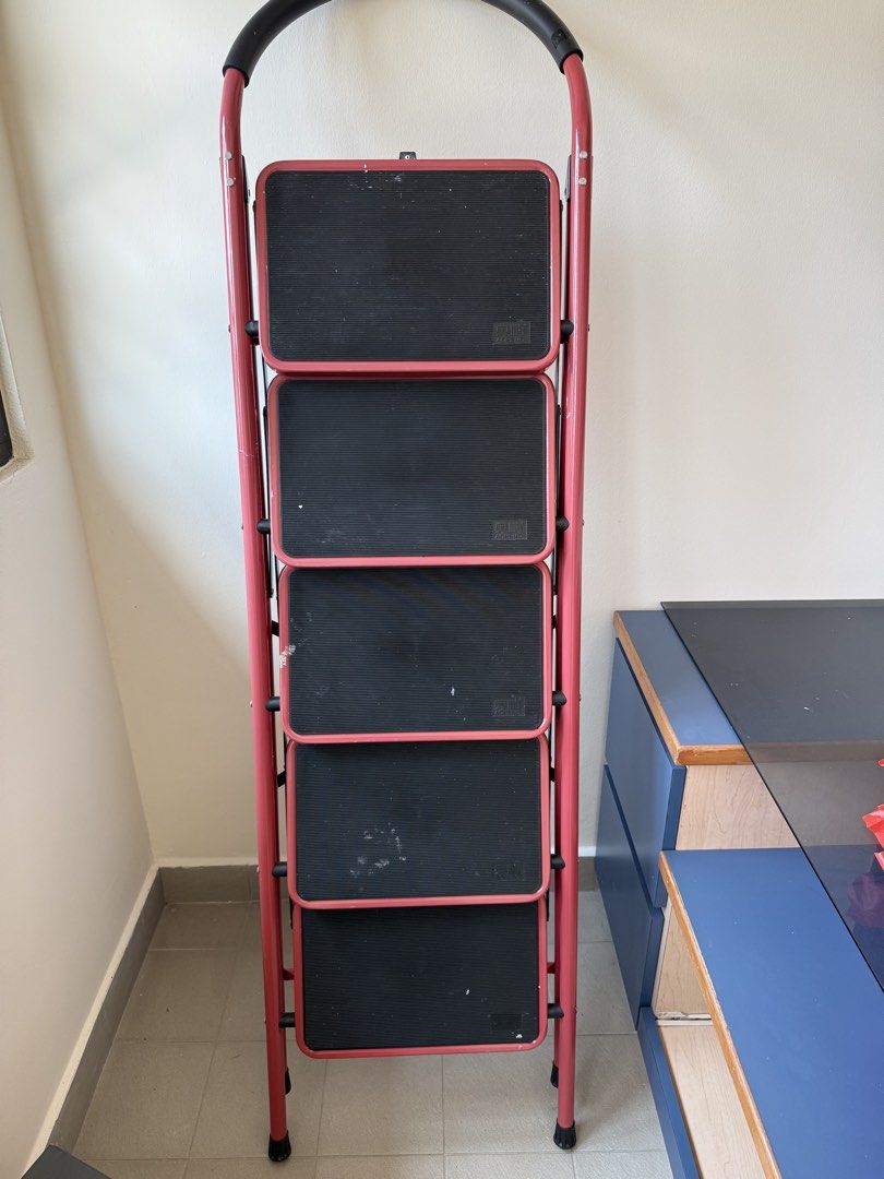Folding Step Ladder - Red and Black