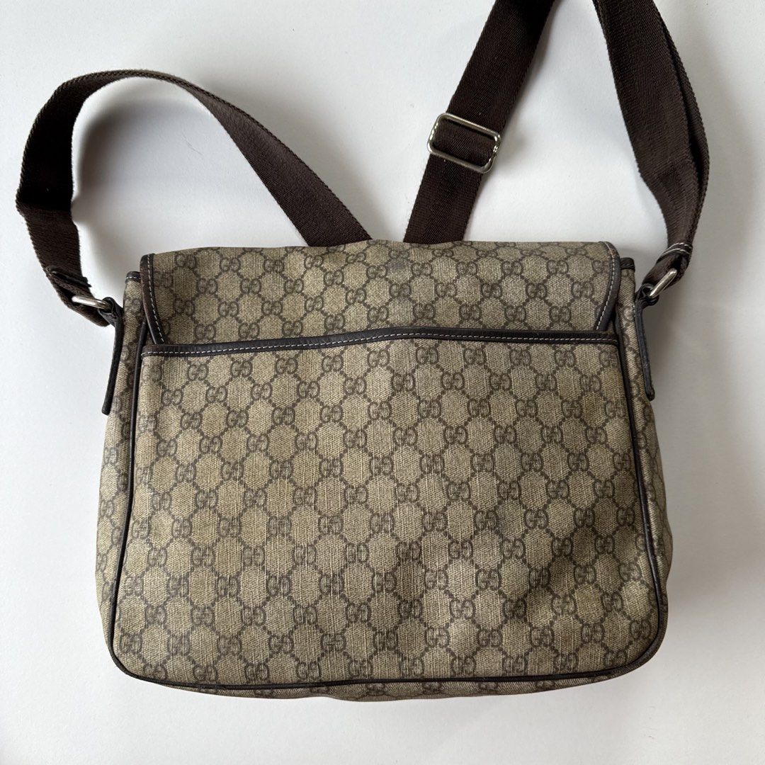 Gucci gg monogram messenger sling (Category: Luxury Bags & Wallets) located in Cavite. Submitted by kalebfindsluxs (Listing ID 1433964356, Image 3). Description: Gucci gg monogram messenger sling Good condition Check details - 3580 + sf Loc cavite Jnt / lalamove .