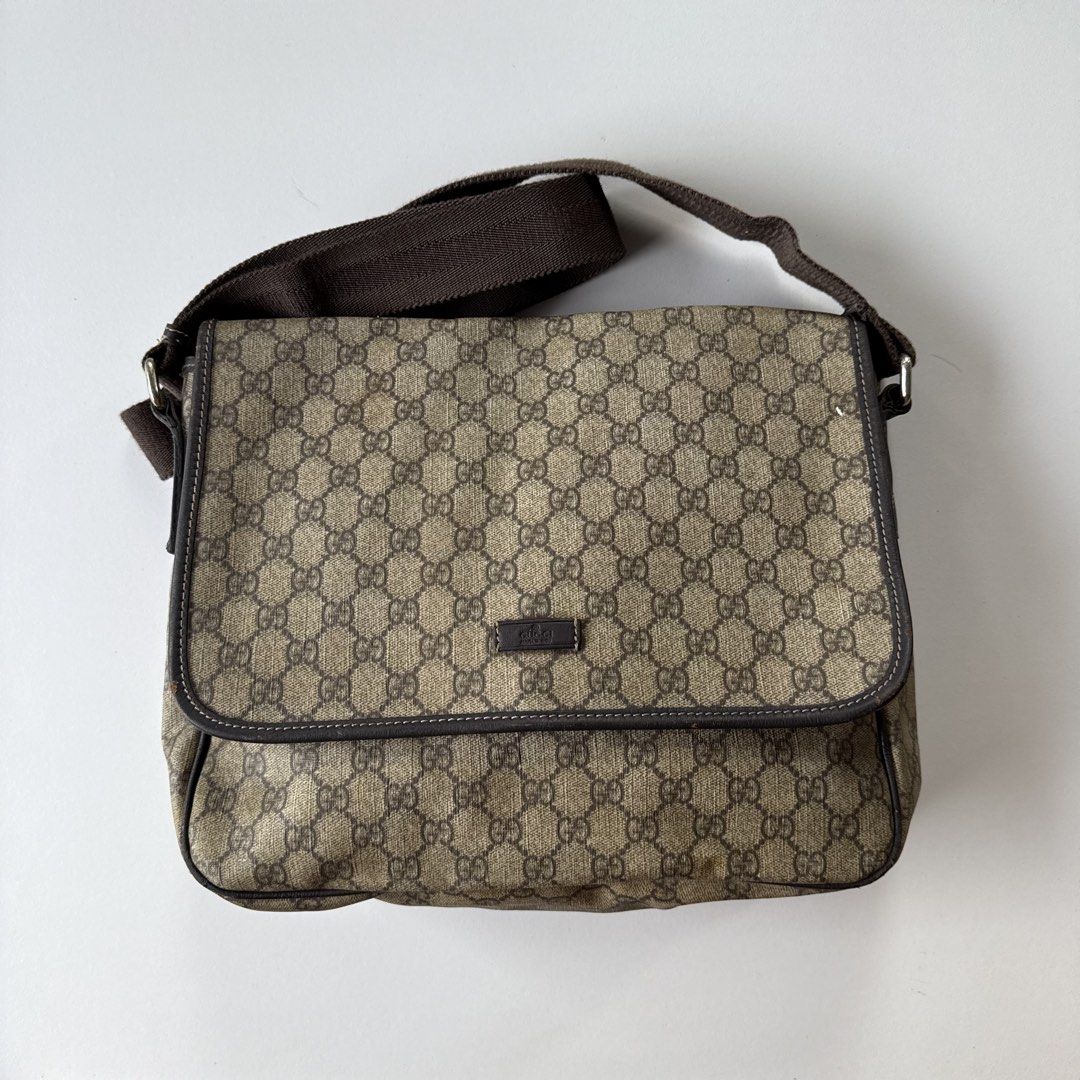 Gucci gg monogram messenger sling (Category: Luxury Bags & Wallets) located in Cavite. Submitted by kalebfindsluxs (Listing ID 1433964356, Image 1). Description: Gucci gg monogram messenger sling Good condition Check details - 3580 + sf Loc cavite Jnt / lalamove .