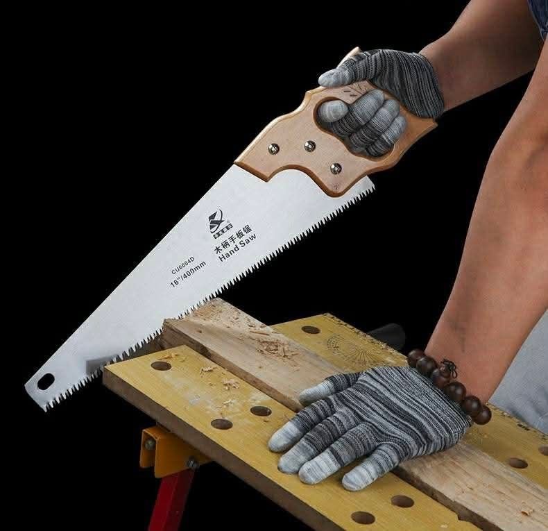 Hand saw (Category: Construction Tools & Equipment) located in Manila. Submitted by lyfrancois14 (Listing ID 1433839551, Image 1). Description: .