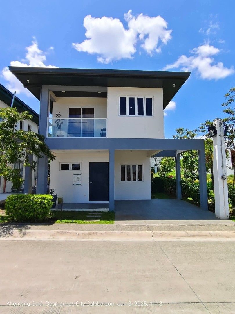 House and Lot Idesia Heights (Category: House & Lot) located in Manila. Submitted by renegadesole (Listing ID 1433888149, Image 1). Description: Selling my property at Idesia Heights Dasmarinas for 8.5M. Corner Lot 140 sqm lot area 82.98 sqm floor area 3BR 2TB Car Port (fit 2 car | small) With blueprint design for perimeter fence and extension and with building permit. 2 mis away from Robinsons Pala Pala and SM Pala Pala 30 mins away from Tagayta
