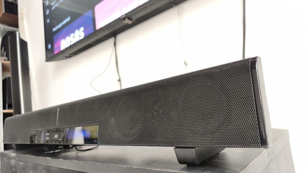 JVC TH-BC3 Surround Soundbar (Category: Soundbars, Speakers & Amplifiers) located in Caloocan City. Submitted by comargo (Listing ID 1433851061, Image 1). Description: good condition no issue presentable check all u want d2 sa bahay pm sa sample video pick up only north Caloocan bagumbong JVC TH-BC3 Surround Soundbar ( NO BLUTOOTH ) pwede m bilihan Ng Bluetooth receiver 110 volts ac not sure f pwede saya sa 220v came from japan TH-BC3 Key Feature