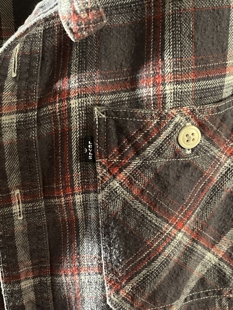 Levi's Plaid Flannel Shirt - Size S (Category: Coats, Jackets and Outerwear) located in Manila. Submitted by xiaolongpav (Listing ID 1433866065, Image 3). Description: - Levi's flannel shirt - Classic plaid pattern - Button-down front - Two chest pockets - Levi's logo tag - Size: S - Made in the Philippines - Material: 100% cotton RFS: Decluttering Delivery or Meet up Marikina or LRT 2 stations or U-Belt.