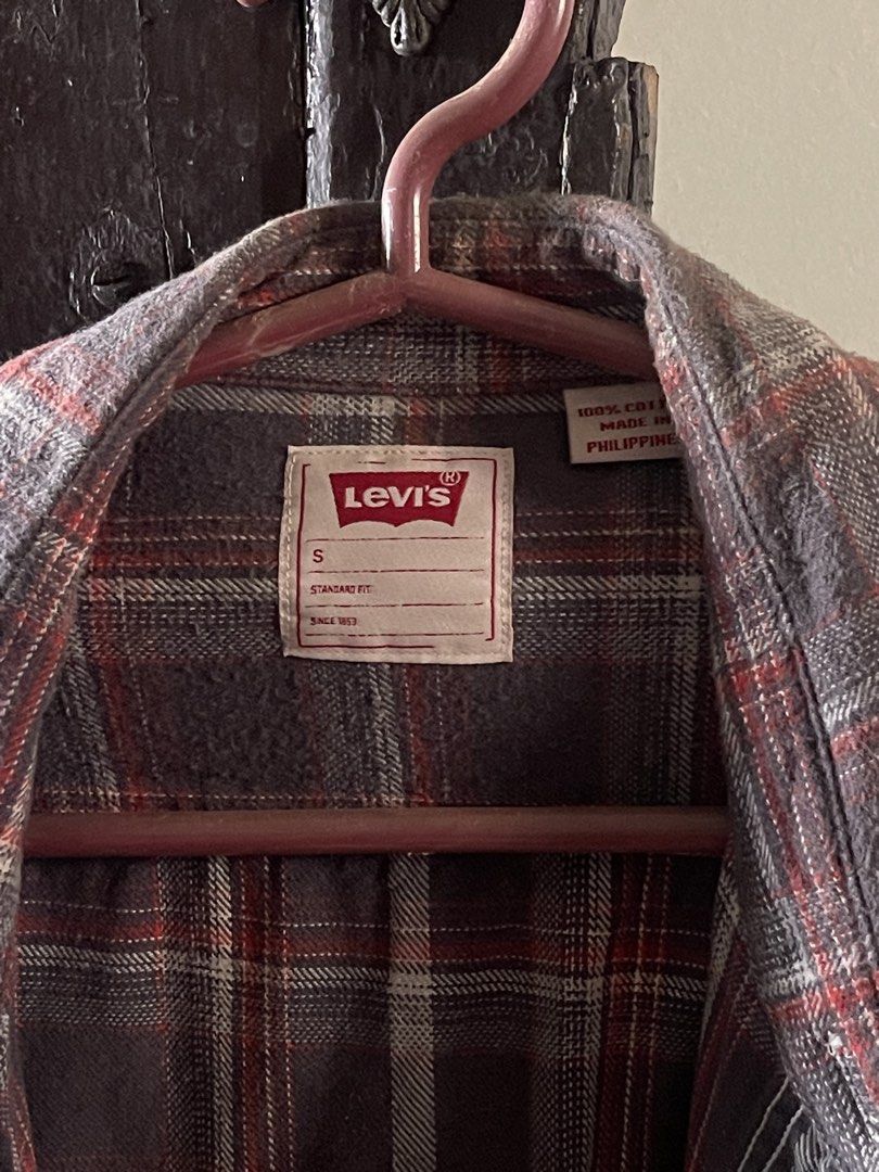 Levi's Plaid Flannel Shirt - Size S (Category: Coats, Jackets and Outerwear) located in Manila. Submitted by xiaolongpav (Listing ID 1433866065, Image 2). Description: - Levi's flannel shirt - Classic plaid pattern - Button-down front - Two chest pockets - Levi's logo tag - Size: S - Made in the Philippines - Material: 100% cotton RFS: Decluttering Delivery or Meet up Marikina or LRT 2 stations or U-Belt.