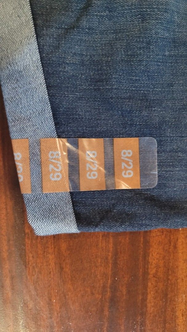 Levi's Strauss Shorts (Category: Shorts) located in Las Pinas. Submitted by declutterthevault (Listing ID 1433853181, Image 2). Description: - Ordered from the US - RFS: Wrong Size.
