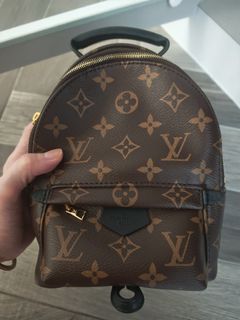 (Category: ) located in . Submitted by luxylavish (Listing ID 1433853797, Image 1). Description: .