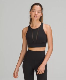 (Category: ) located in . Submitted by Sportywear (Listing ID 1433814145, Image 1). Description: .