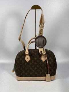 (Category: ) located in . Submitted by THRIFTTHRILLBAGS (Listing ID 1433945850, Image 1). Description: .
