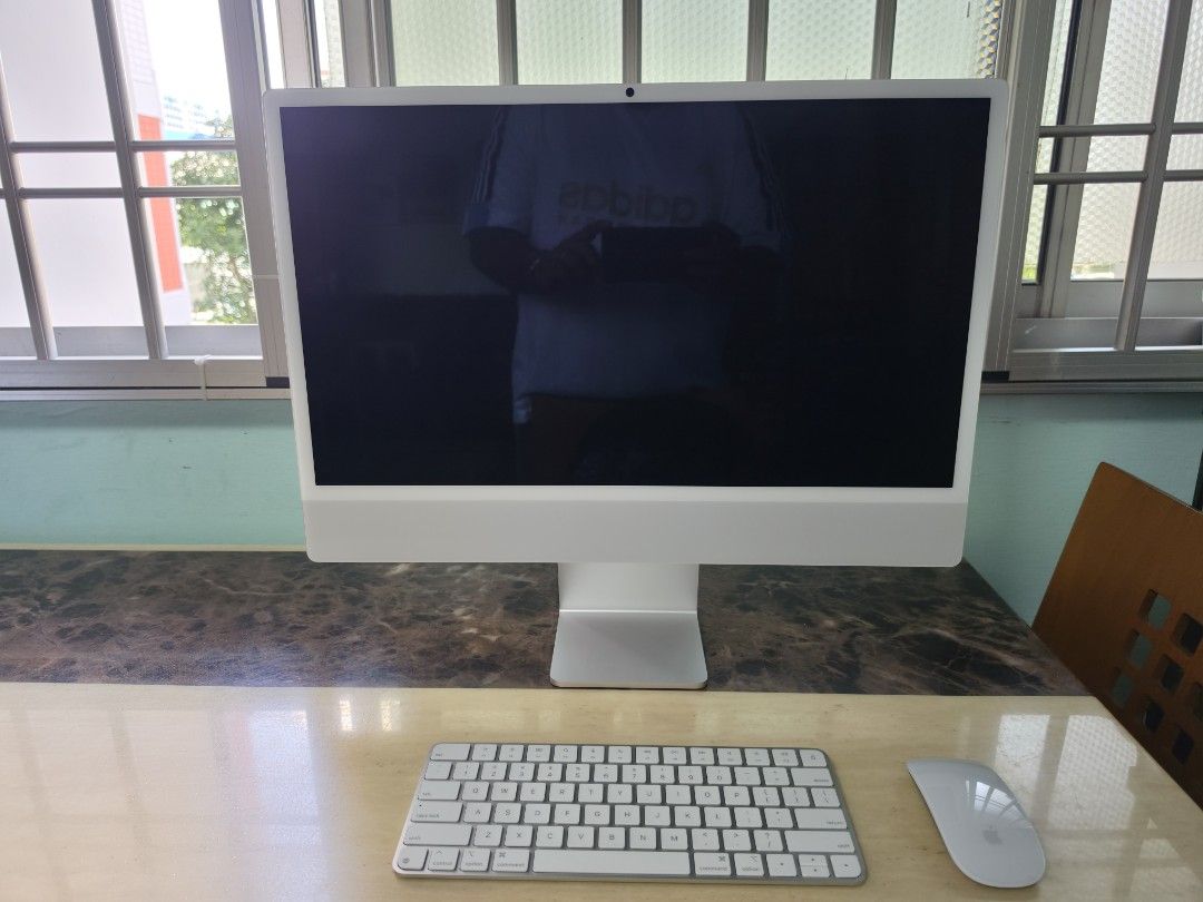 M4 Apple iMac (Silver)  24-inch 4.5K Retina Display