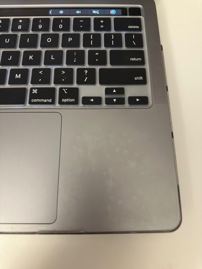 Macbook pro M2 (2022) (Category: Laptops & Notebooks) located in Pasay City. Submitted by 1998mortzon (Listing ID 1433966761, Image 2). Description: MACBOOK PRO M2 (2022) 256gb 8gb Ram 9.8/10 CONDITION CYCLE COUNT = 37 Battery health = 97% WITH ORIGINAL BOX , charger, SILICON laptop casing, silicon keyboard & Paper bag Lady owned Personal use/ for watching netflix lang. NO TO BUY & SELL PASS SA BARAT tigilan nyoko PLSSS There is a Discoloration (