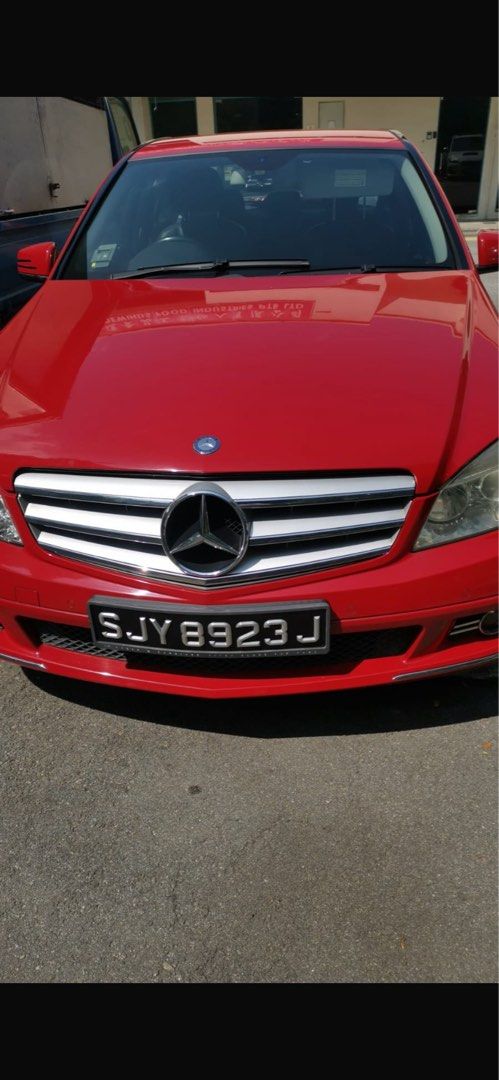 Mercedes-Benz C-Class Saloon C200 CGI (A) (Category: Used Cars) located in Singapore. Submitted by jasgold92 (Listing ID 1433877577, Image 2). Description: Sorry I don’t need a consignment, just finding interested buyer,I’m looking to sell Carry on installments Or rent PM me if interested .