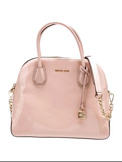 (Category: ) located in . Submitted by closet_reframe (Listing ID 1433818791, Image 1). Description: .