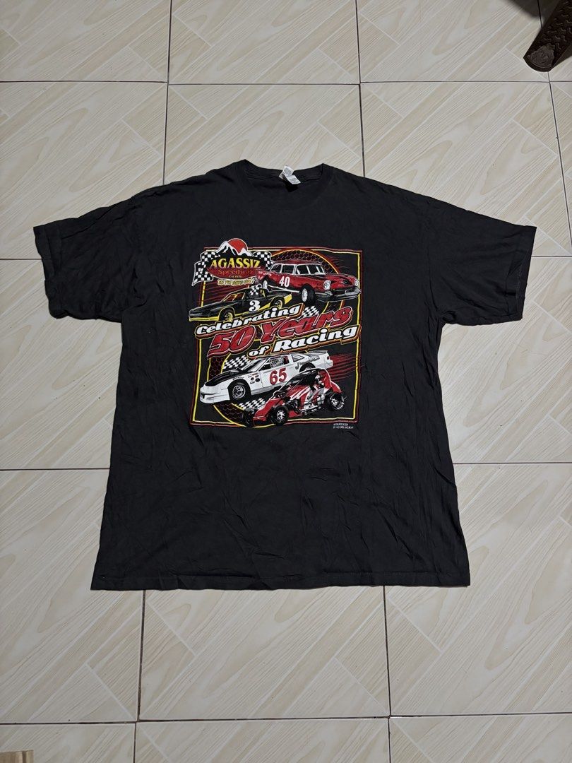 M/O NASCAR (Category: Tshirts & Polo Shirts ) located in Carmona. Submitted by arthrift.31 (Listing ID 1433957816, Image 1). Description: Width:24 Length:32 Condition:Excellent Colorrate:9/10 Issue:Minimal Crack .