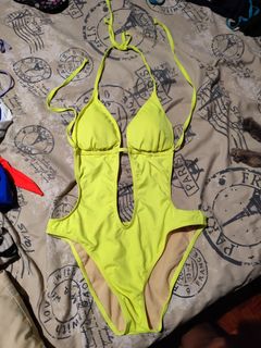 (Category: ) located in . Submitted by berbaly.16 (Listing ID 1433929435, Image 1). Description: .