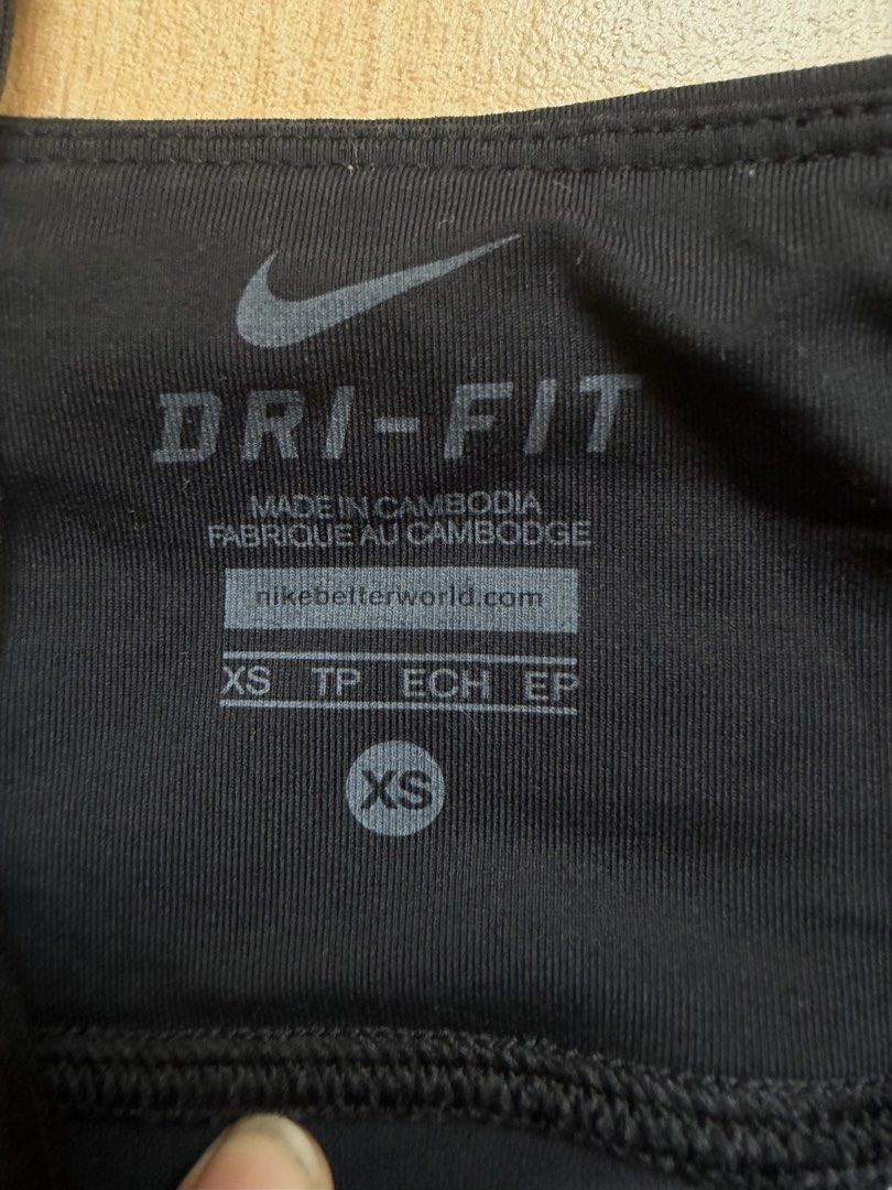Nike Dri-FIT Leggings - XS (Category: Activewear) located in San Fernando. Submitted by agapeeem69 (Listing ID 1433861223, Image 3). Description: - Nike Dri-FIT leggings - Size: XS - Stretchable.