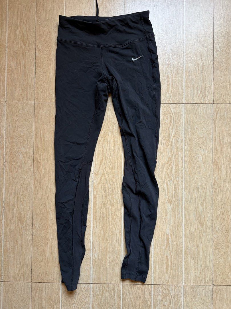 Nike Dri-FIT Leggings - XS (Category: Activewear) located in San Fernando. Submitted by agapeeem69 (Listing ID 1433861223, Image 1). Description: - Nike Dri-FIT leggings - Size: XS - Stretchable.