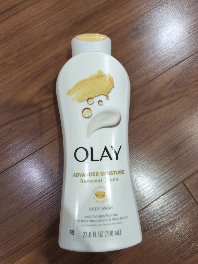 Olay Advanced Moisture Renewal Blend Body Wash (Category: Bath) located in Quezon City. Submitted by jhays02 (Listing ID 1433810057, Image 1). Description: - Olay Advanced Moisture Renewal Body Wash - Contains collagen peptides - Enriched with 2x more moisturizers & shea butter - 700ml bottle from USA.