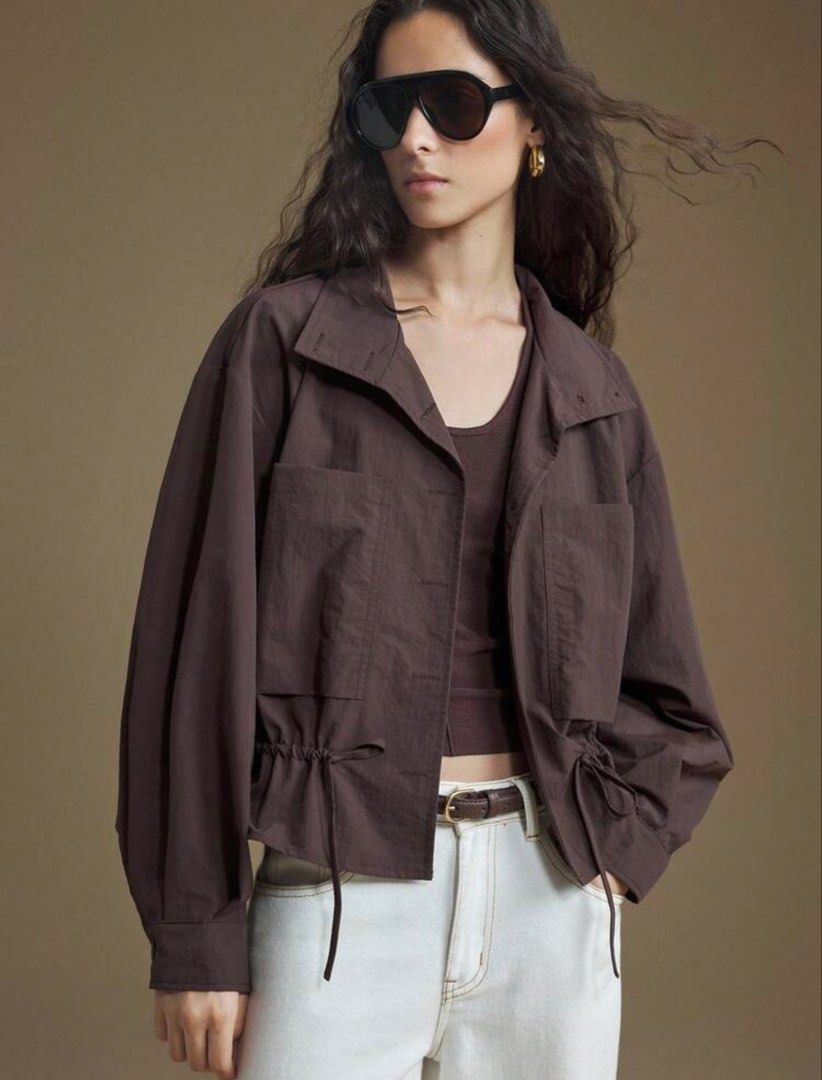 ONTRÉ Brown Jacket (Category: Coats, Jackets and Outerwear) located in Norzagaray. Submitted by stylesph (Listing ID 1433905674, Image 1). Description: - ONTRÉ brown jacket - With tag .