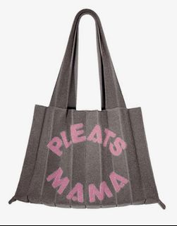 (Category: ) located in . Submitted by Estee.Shopaholic (Listing ID 1433857746, Image 1). Description: .
