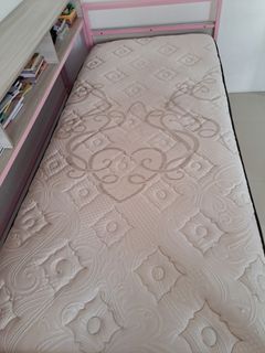 (Kategori: ) berada di . Dikirim oleh icha0701 (ID iklan 1433853641, Gambar 1). Deskripsi: .