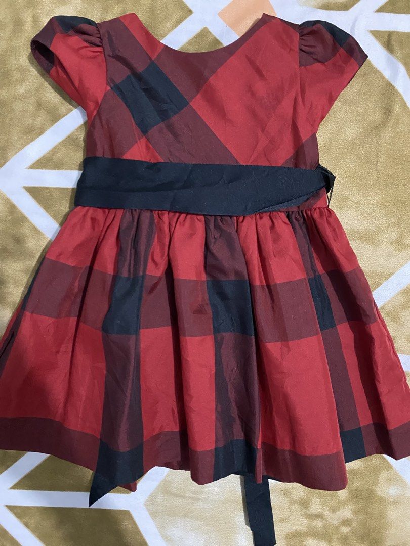 RL Red Plaid Dress with Bloomers (Category: Babies & Kids Fashion) located in Palo. Submitted by armc07 (Listing ID 1433974748, Image 1). Description: - Set includes dress and bloomers - shipping thru flash express.