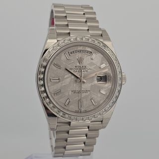（分類：）位於 。 由 watch.gen 提交（商品編號 1433815285，圖片 1）。簡介： 。