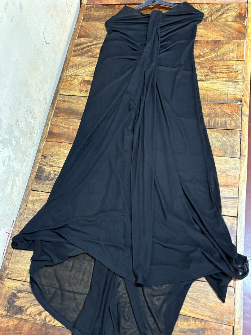 See through Cover Up Skirt and Bottom (Category: Dresses) located in Malolos. Submitted by vida0311 (Listing ID 1433842618, Image 2). Description: Can use as cover up. Used once.