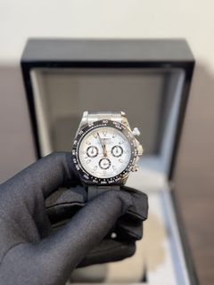 (Category: ) located in . Submitted by precision_watches (Listing ID 1433948813, Image 1). Description: .