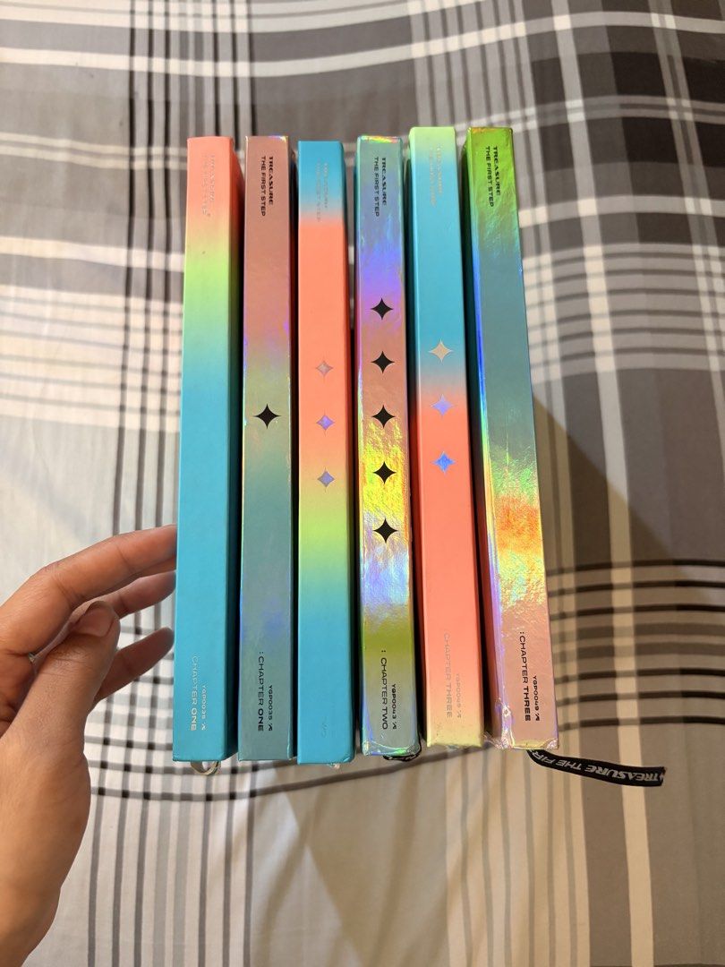(SET) TREASURE The First Step: Chapter 1-3 (UNSEALED) (Category: Storybooks) located in Legazpi City. Submitted by risureads (Listing ID 1433801533, Image 2). Description: RFS: Decluttering Treasure Albums. I’m a massive teume before but now decided to just casually stan treasure. I feel the need to let go of these albums bc I have no space to display them. I wouldn’t want them to be stored hidden away :( so I hope I find them a new home. I can g