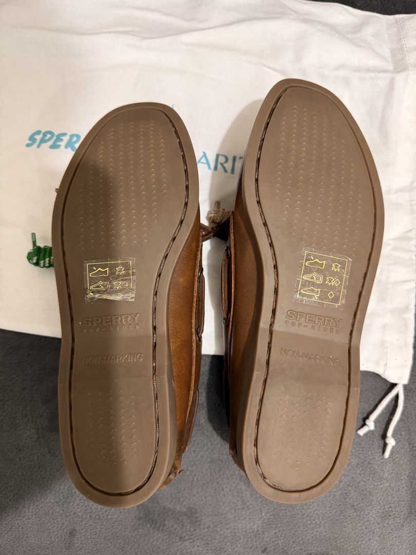 Sperry x Aritzia Boat Shoes (Category: Loafers) located in Quezon City. Submitted by mine4now (Listing ID 1433948317, Image 3). Description: Sperry x Aritzia Colab boat shoes for sale. Condition: Brandnew Size: 5 1/2 Issue: No issue but, box is no longer available—just the dust bag. RFS: DECLUTTERING Shipping fee: PAID by the buyer No: COD Courier: lbc, grab or lalamove MOP: Gcash or online banking *For sure buyer, shipping is on the next day aft