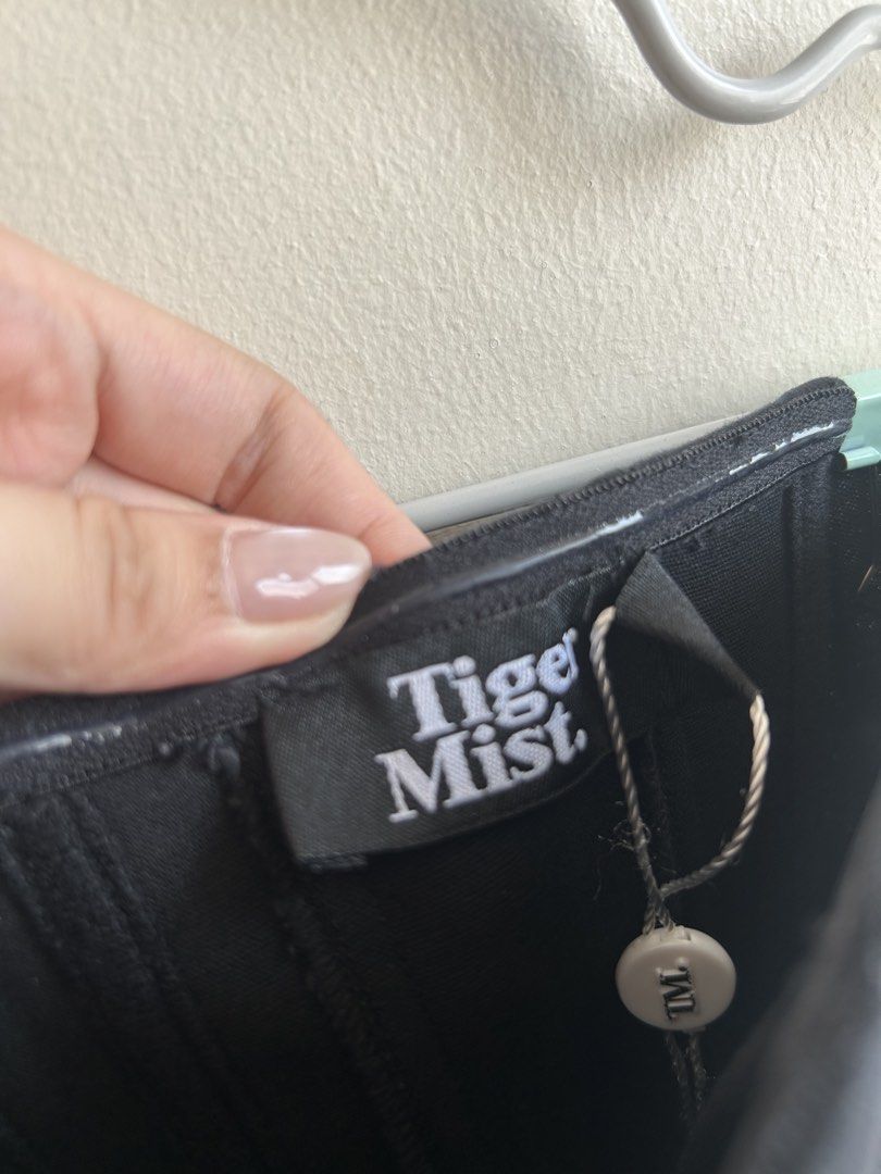 Tiger Mist Corset Dress (Category: Dresses) located in Mandaluyong City. Submitted by shopatkaela (Listing ID 1433844753, Image 3). Description: .