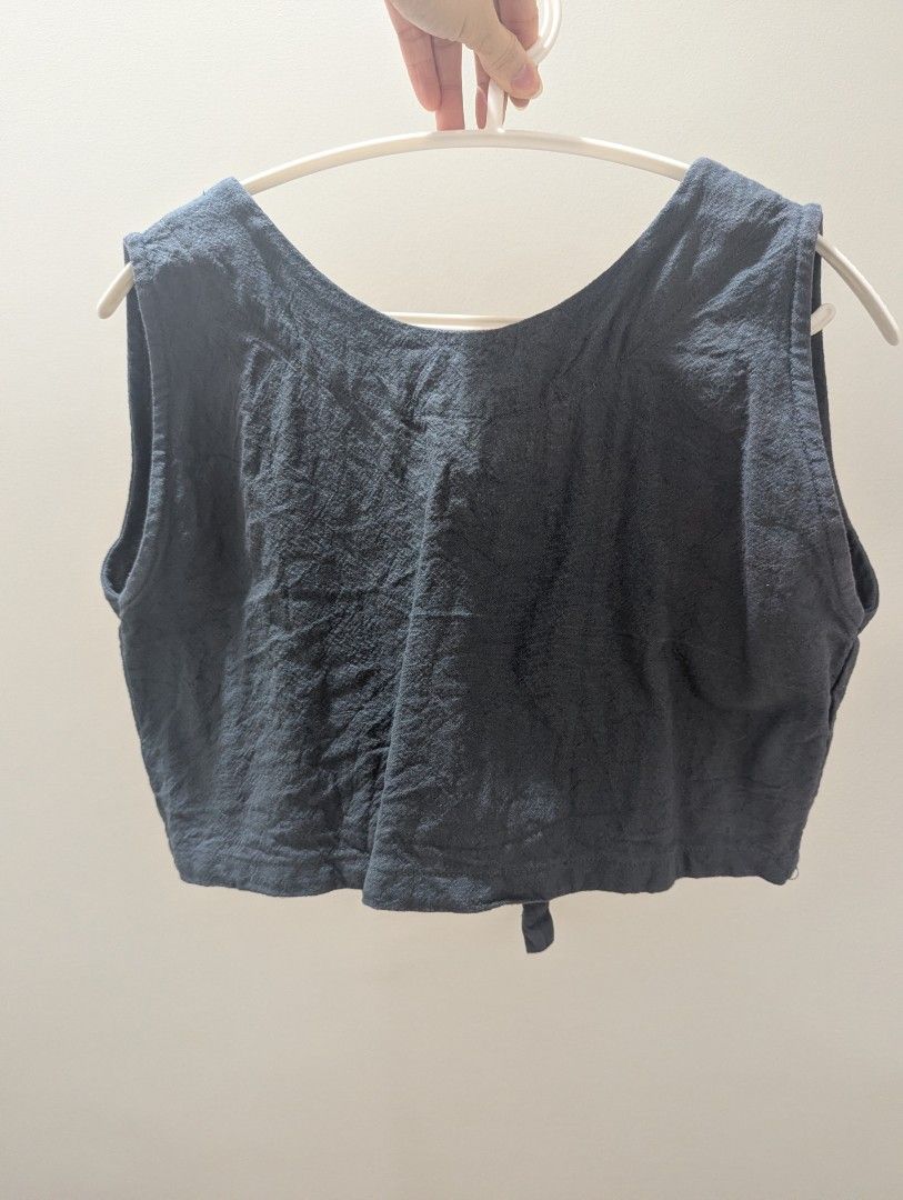 (Top only) Dark blue linen tie top (Category: Sets or Coordinates) located in Quezon City. Submitted by FAYNT (Listing ID 1433939644, Image 3). Description: top only, doesn't include the pants! linen, freesize.