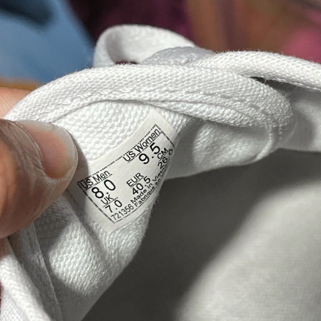 Vans Authentic White Sneakers (Category: Sneakers) located in Leyte. Submitted by shoptastic_ph (Listing ID 1433972319, Image 2). Description: - Classic white Vans Authentic sneakers - US Men's size 8 / US Women's size 9.5 - Made in Vietnam - Iconic Vans logo - Clean white color.
