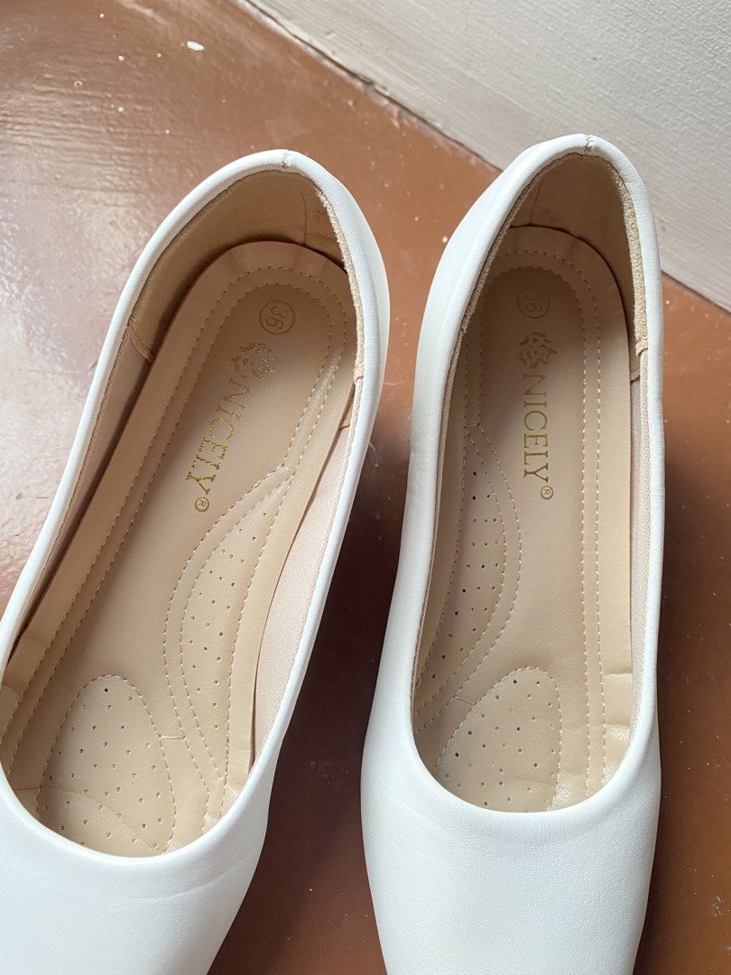 White Block Heels for Nursing Clinical Graduation (Category: Heels) located in Bacolod City. Submitted by gleisells (Listing ID 1433803344, Image 3). Description: - worn twice during clinical grad & oath taking - 2 inch heels.