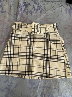 (Category: ) located in . Submitted by mkr888 (Listing ID 1433856505, Image 1). Description: .