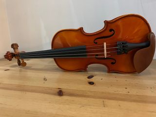 (Category: ) located in . Submitted by prelovedviolins (Listing ID 1434022895, Image 1). Description: .