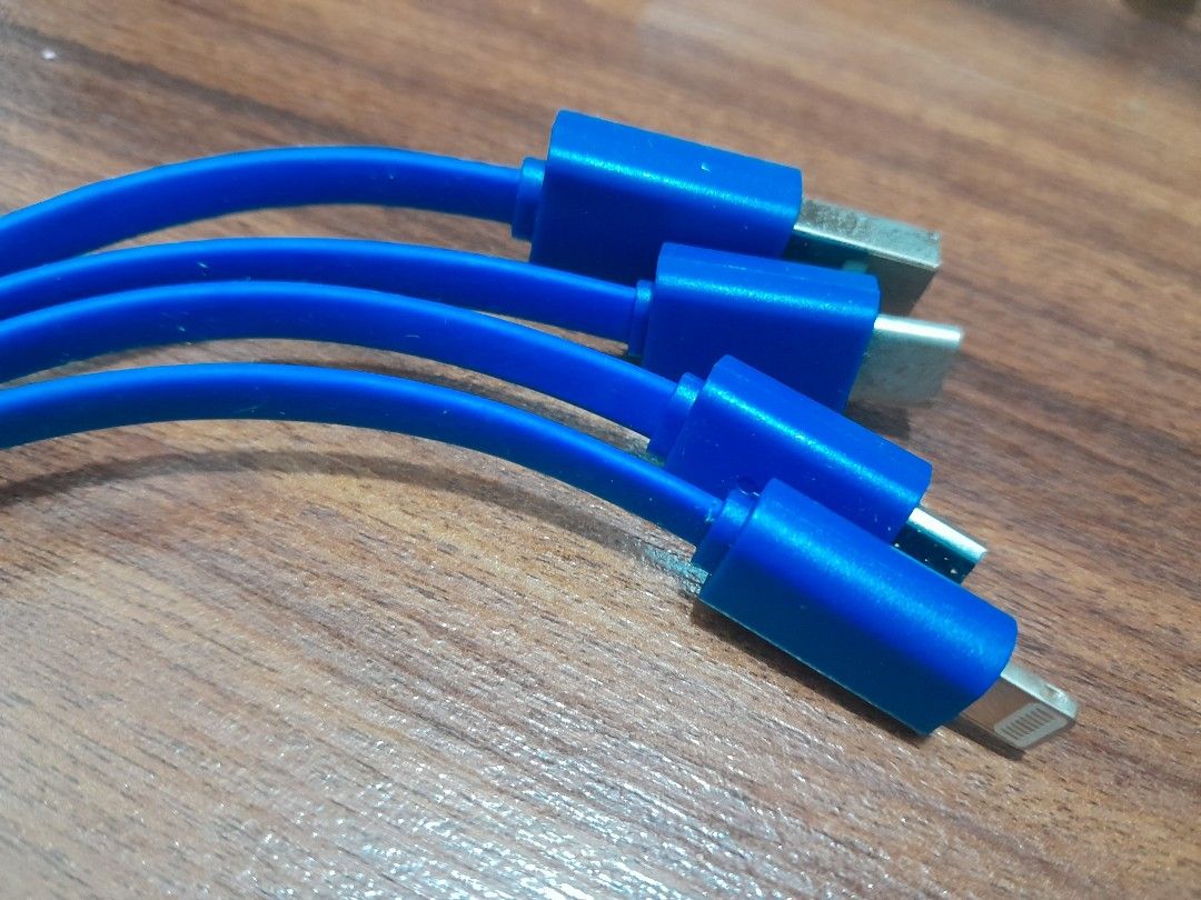 1 Piece of USB Cable For ALL Phone Type.439437107135129601