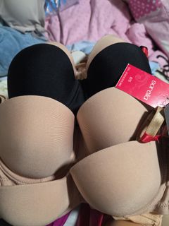 (Category: ) located in . Submitted by jovovich (Listing ID 1434117719, Image 1). Description: .