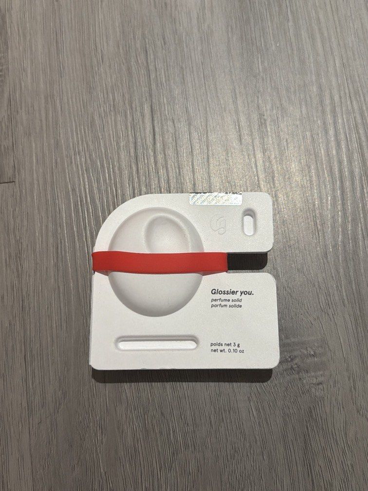 🇺🇸 Glossier you. Solid Perfume (Category: Fragrance & Deodorants) located in Makati City. Submitted by prelovedandlovedbyt (Listing ID 1434115975, Image 1). Description: Sealed & Never opened Solid perfume From the Glossier Store in Los Angeles 🇺🇸 .