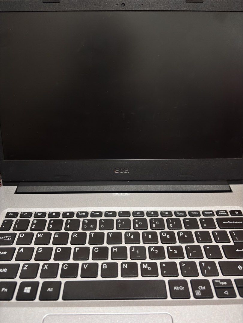 Acer Aspire 3 Laptop A314 series (Category: Laptops & Notebooks) located in Manila. Submitted by kimmychx (Listing ID 1434006303, Image 1). Description: - Upgradable DDR4 memory - HDMI 2.0 port - 256 GB - w/ charger - 14" display honest issue: some keyboard keys not working. might need cleaning..