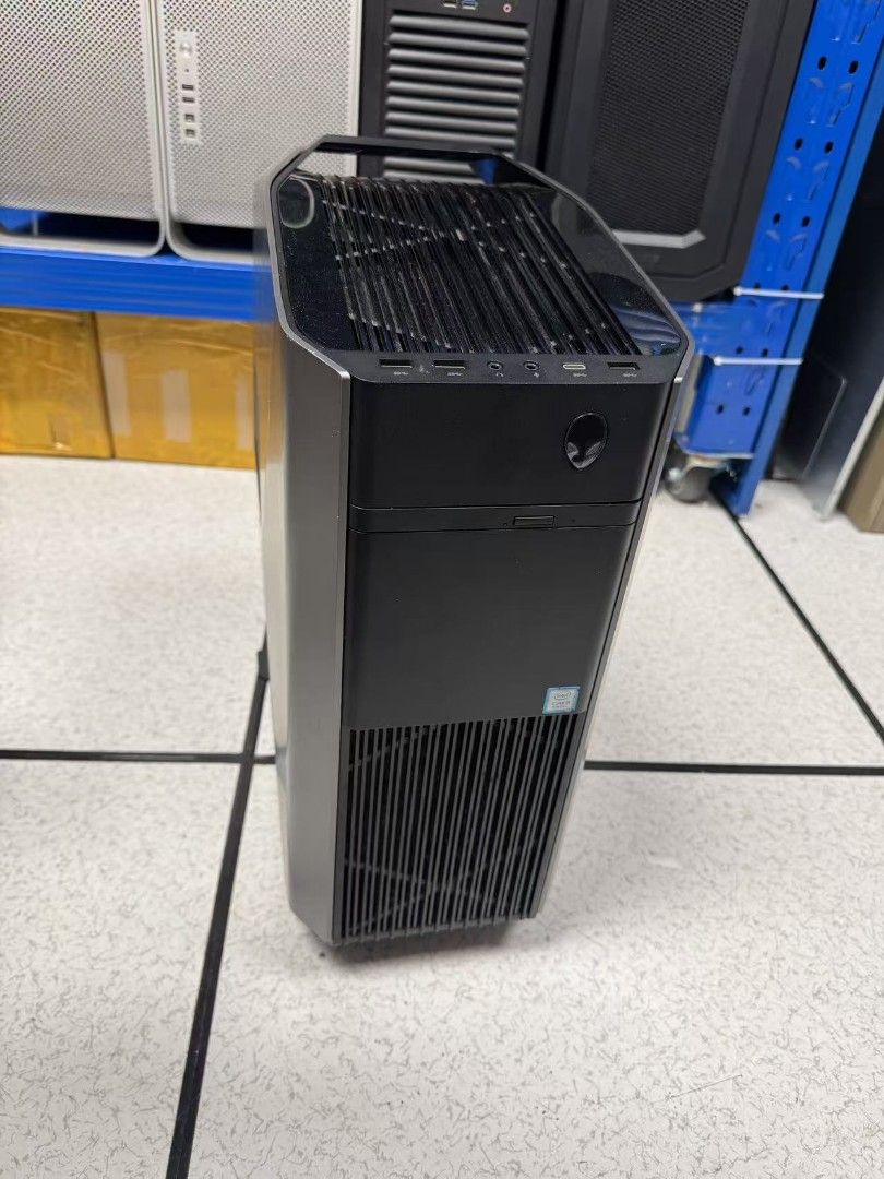 Alienware Aurora R7 w i5-8400 cpu436865444579256320