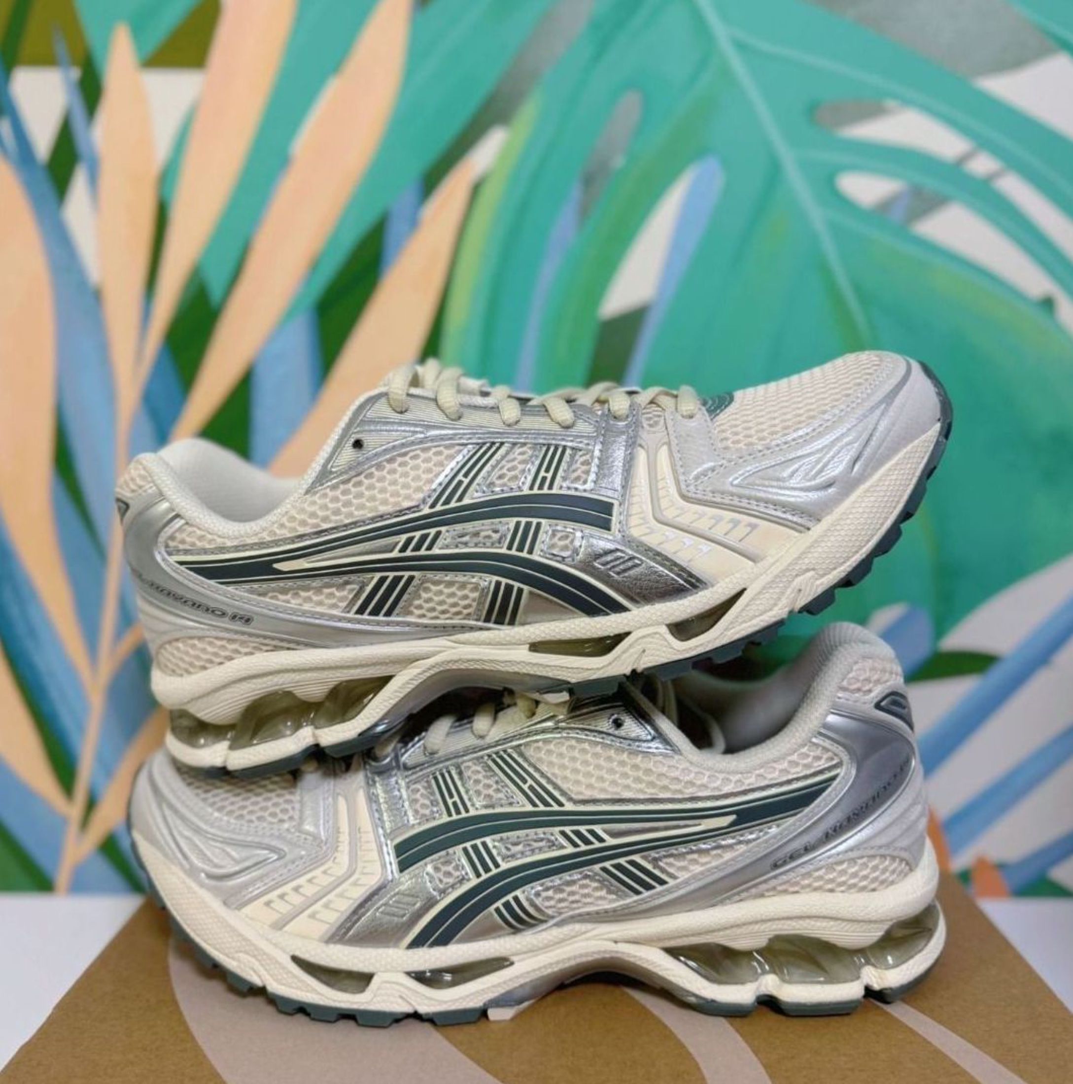 Asics Gel-Kayano 14 Birch Dark Pewter M (Category: Sneakers) located in Singapore. Submitted by ooarmdeevr (Listing ID 1433992803, Image 1). Description: 📜 Asics Quality Promise Asics Gel-Kayano 14 Birch Dark Pewter M All items are brand new I send photos within ~3 days to confirm before shipping Free delivery via J&T or Ninja Van Cash on delivery — only pay when you receive Chat me anytime 💬.