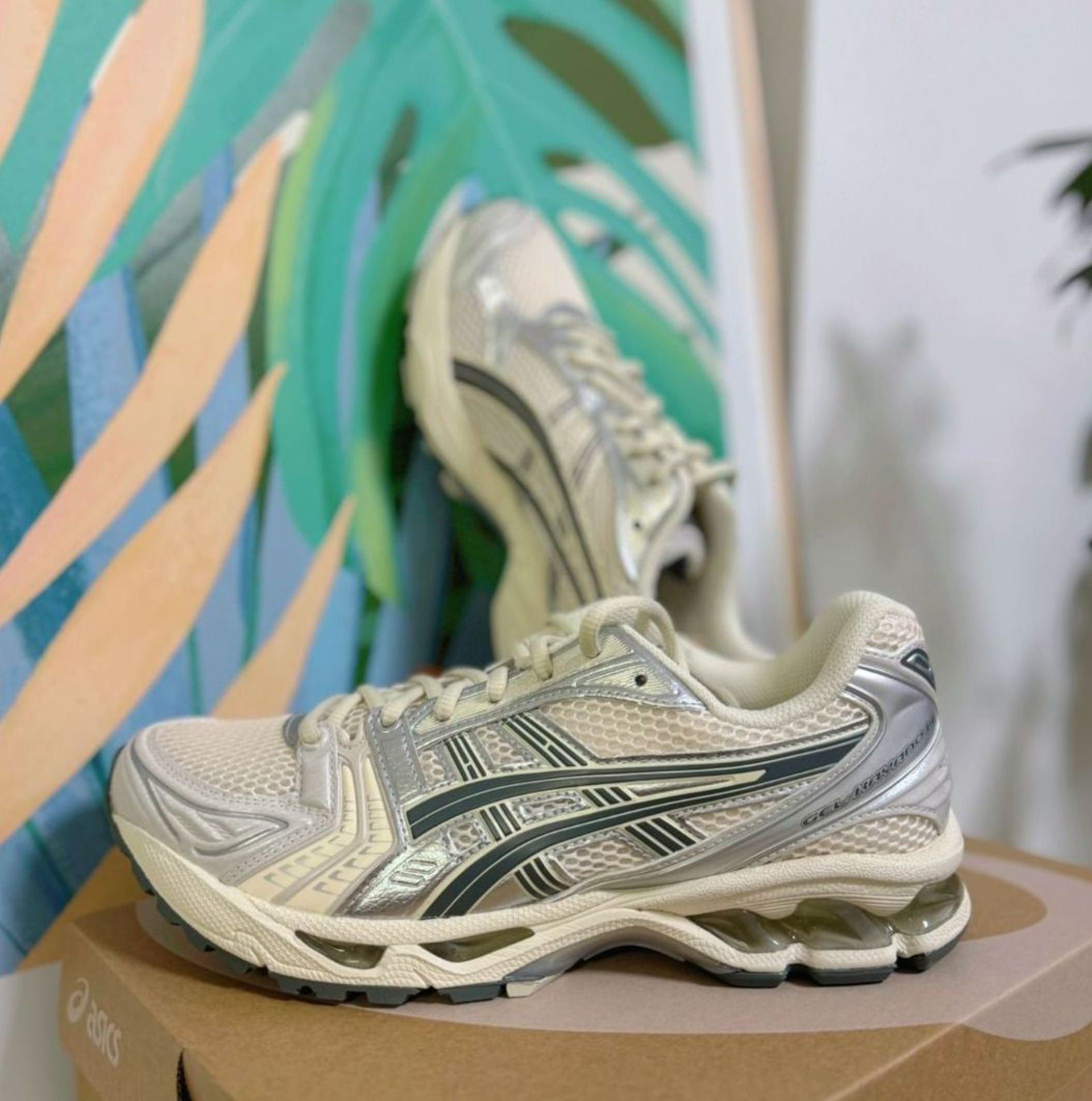 Asics Gel-Kayano 14 Birch Dark Pewter M (Category: Sneakers) located in Singapore. Submitted by ooarmdeevr (Listing ID 1433992803, Image 2). Description: 📜 Asics Quality Promise Asics Gel-Kayano 14 Birch Dark Pewter M All items are brand new I send photos within ~3 days to confirm before shipping Free delivery via J&T or Ninja Van Cash on delivery — only pay when you receive Chat me anytime 💬.