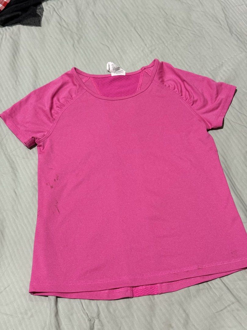 Athletic Works Pink Short Sleeve Shirt (Category: Shirts) located in Balanga. Submitted by julierms (Listing ID 1434089395, Image 1). Description: .