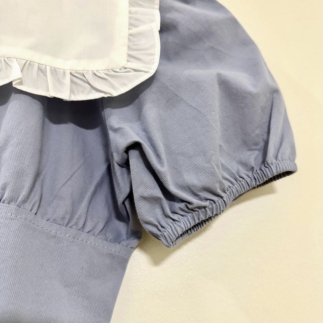 Blue Puff Sleeve Crop Top with White Collar (Category: Blouses) located in General Santos City (Dadiangas). Submitted by thekeycloline (Listing ID 1434124332, Image 3). Description: Color: Blue, White Size: XS-S Fabric: Cotton.