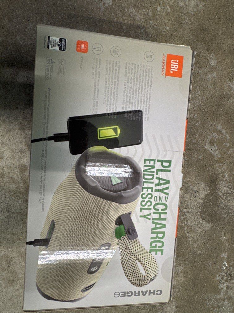 Bluetooth Speaker440209485899376642