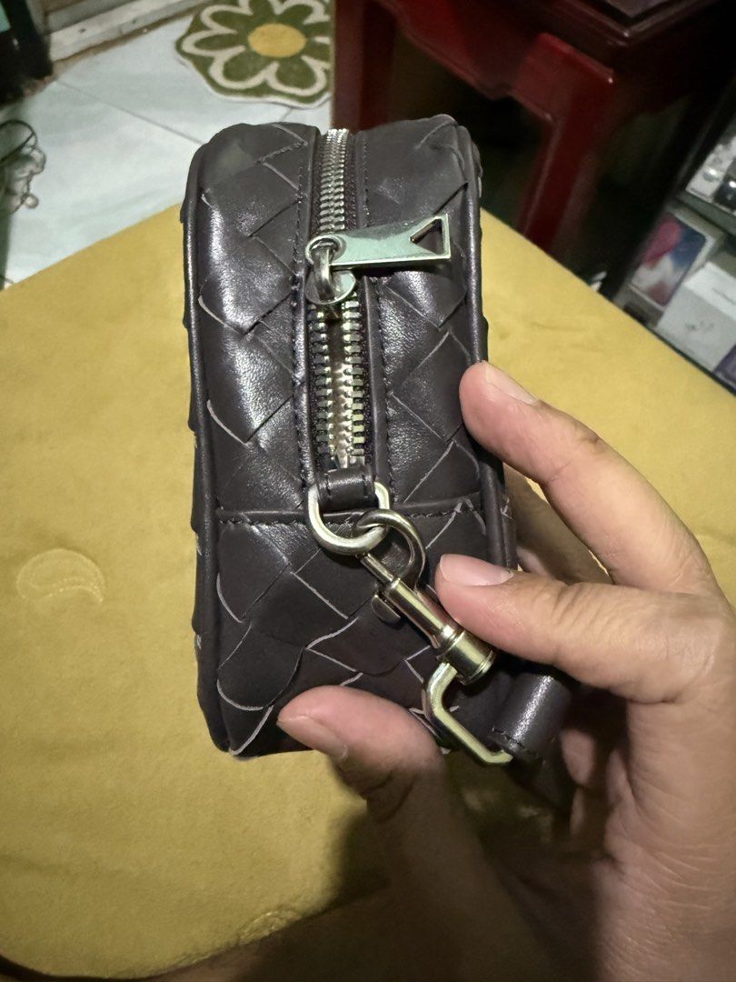 Bottega Clutch Bag (Category: Luxury Bags & Wallets) located in Cabuyao City. Submitted by gerliecloset20243 (Listing ID 1434085530, Image 3). Description: Brand: BV Color: Fondant (Brown) Material: Leather Hardware: Silver Code: ✅ (white tag) Inclusion: only dust bag No return no exchange policy, once item is considered as sold, it is sold. Last price upon request .