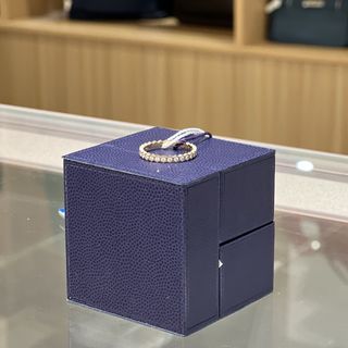 （分類：）位於 。 由 dbzbandluxury20 提交（商品編號 1434006473，圖片 1）。簡介： 。