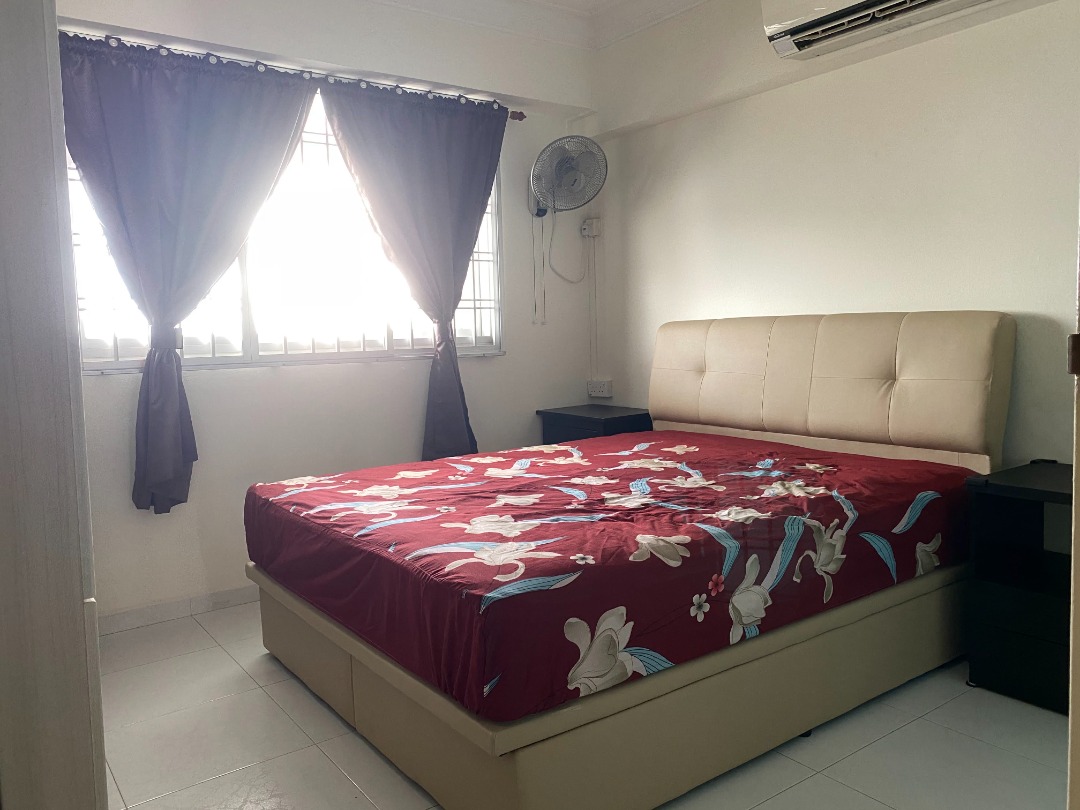 (Category: ) located in . Submitted by mintcover (Listing ID 1434081152, Image 1). Description: .