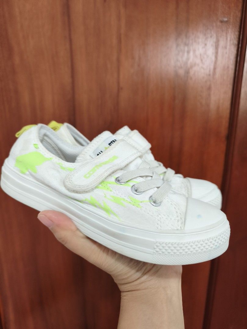 Converse All Star Pokemon Sneakers (Category: Babies & Kids Fashion) located in Batac City. Submitted by cletzdeclutter (Listing ID 1434083735, Image 1). Description: - White Converse All Star x Pokemon Sneakers - Velcro strap - Neon green accents - Pikachu insoles - White soles with Converse All Star logo - Size: US 12.5, EUR 19.5 - Needs cleaning Refer to photos for the item's condition Please manage expectations when buying preloved items. Baw